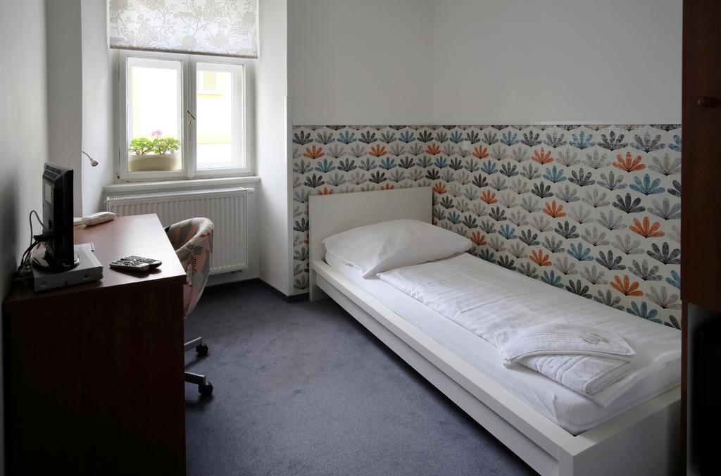 Pension Pod Vezi Kolín Екстериор снимка