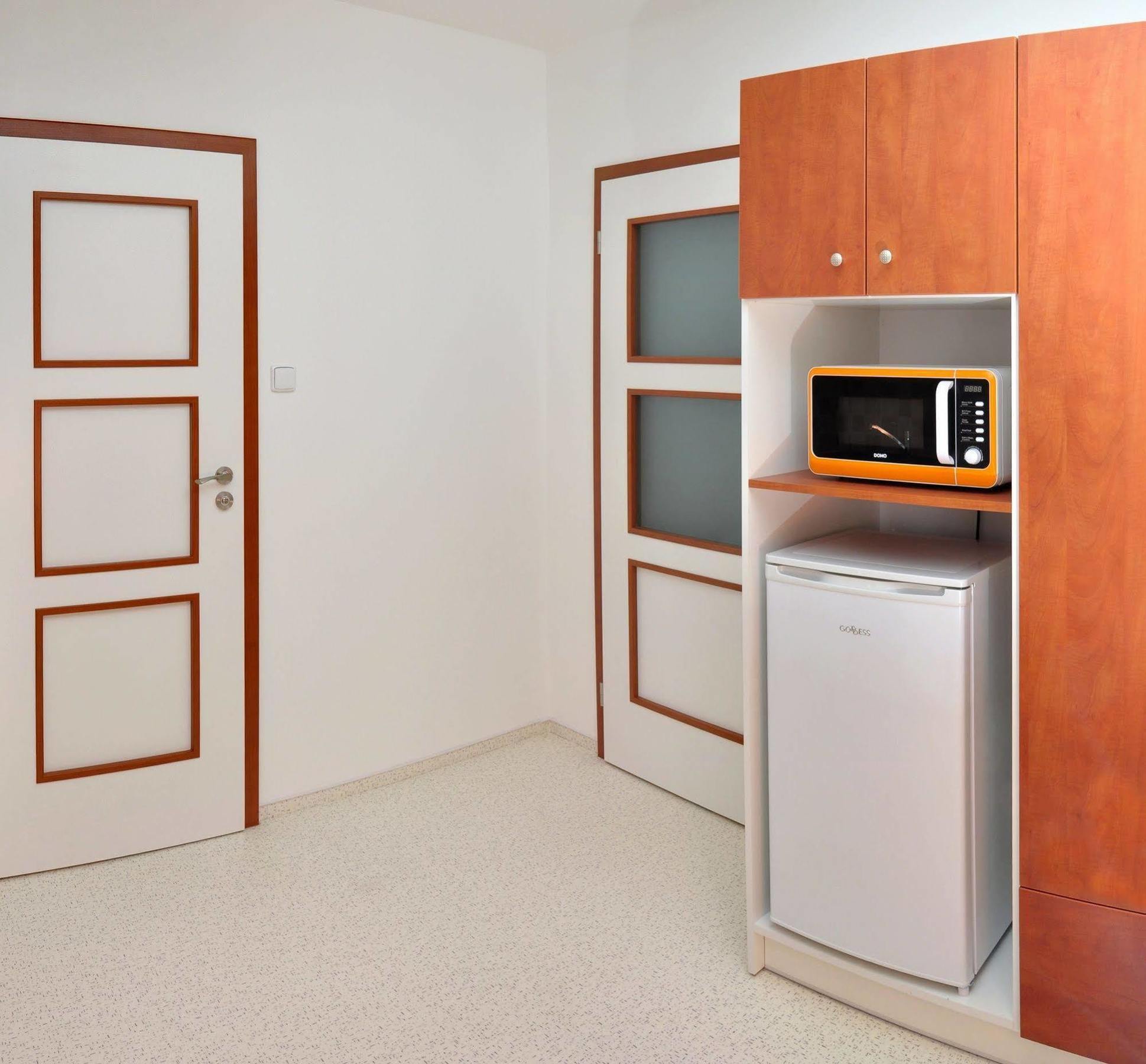 Pension Pod Vezi Kolín Екстериор снимка